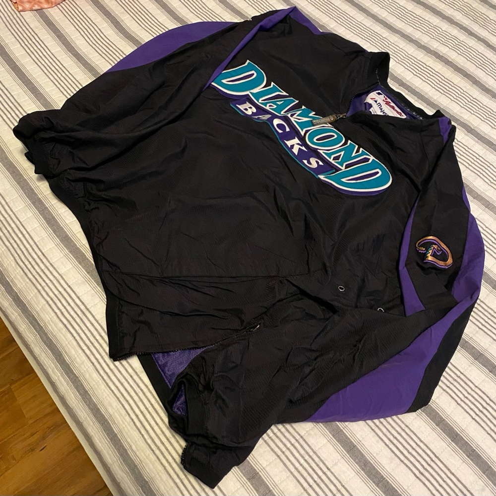 Vintage D-Backs pullover worn during that era. Can’t find these anywhere.